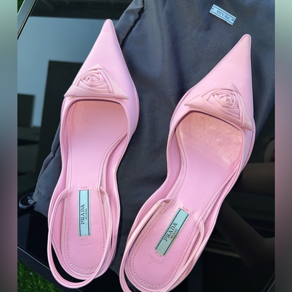 Prada Gabardine Slingback Pointed Pumps With Kitten Heel - Picture 4 of 5